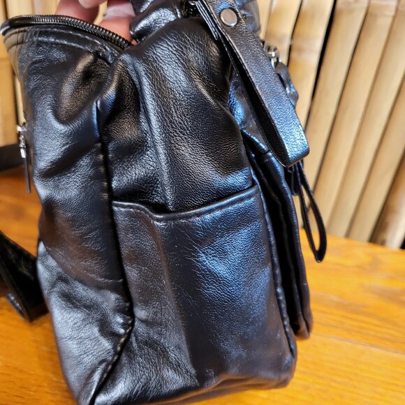 Volganik Rock Crossbody Purse Black NEW - Picture 5 of 8